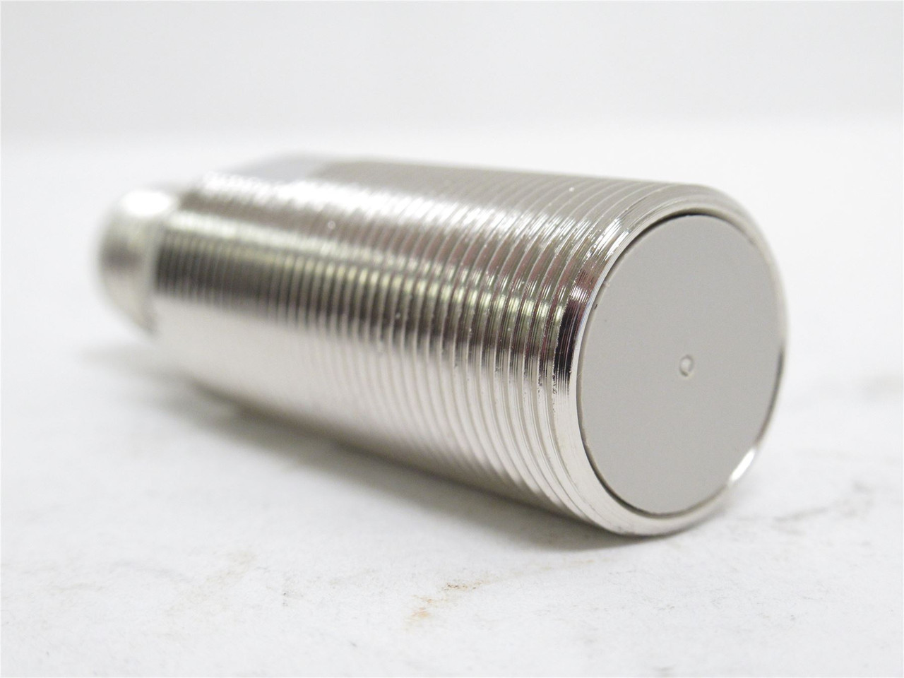 Omron E2E-X7D1-M1G; Inductive Proximity Sensor; 12-24VDC