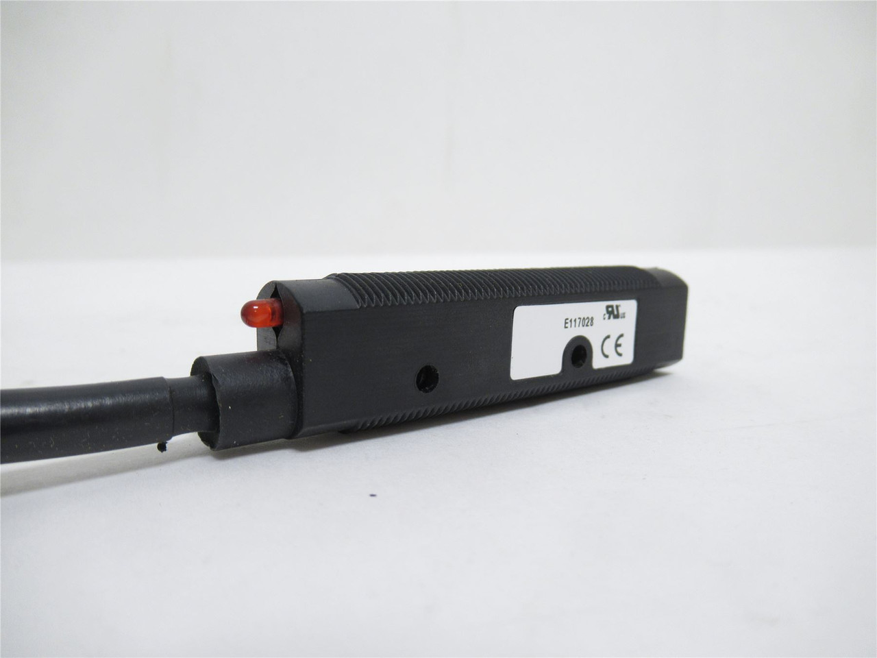 Eaton E58CAL18T111C2; Harsh-Duty Photo Sensor; 10-30VDC; 3m