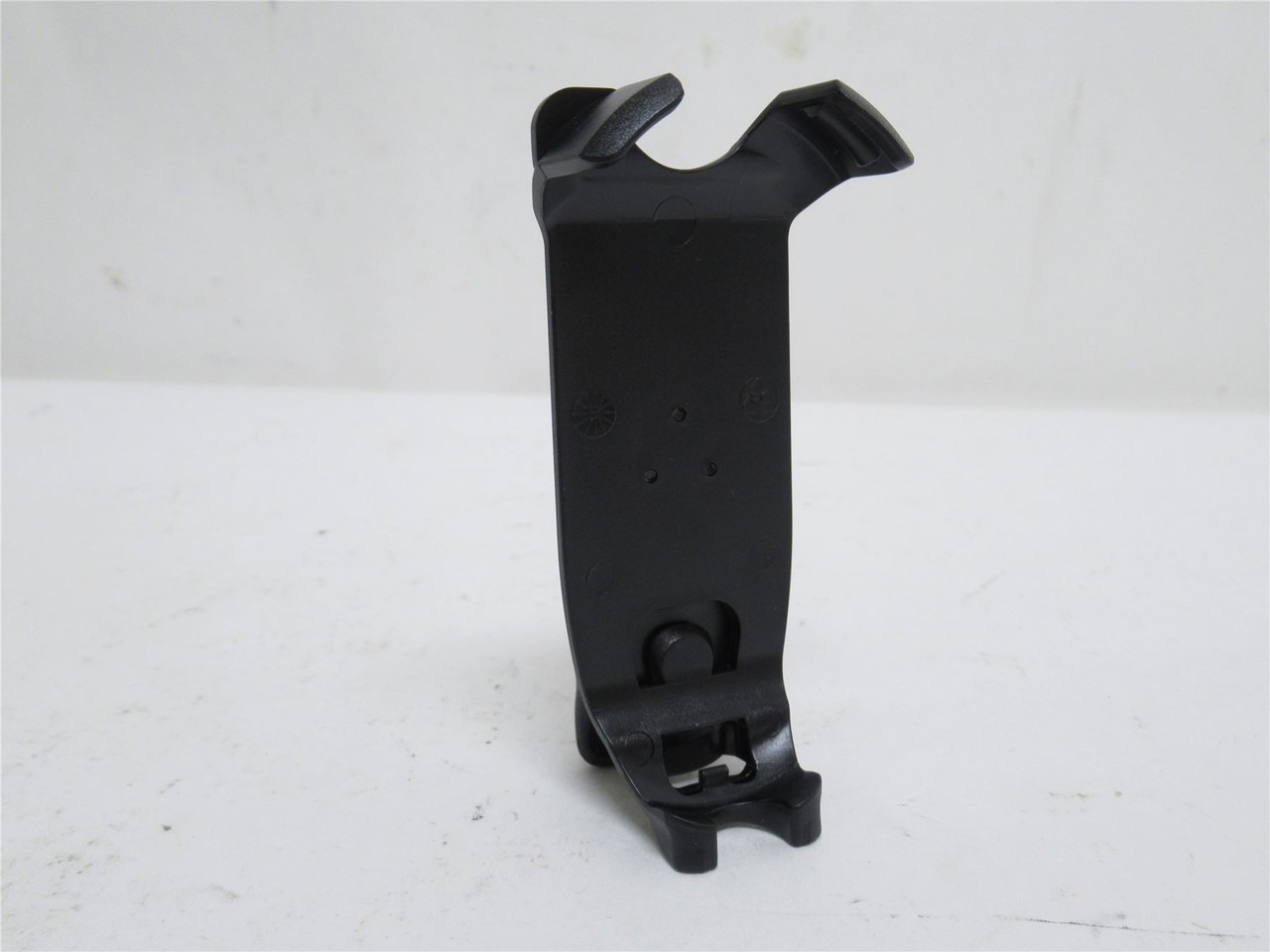 Motorola HKLN4438A; Belt Clip Holster; For 5EDA8 And 5EDA9