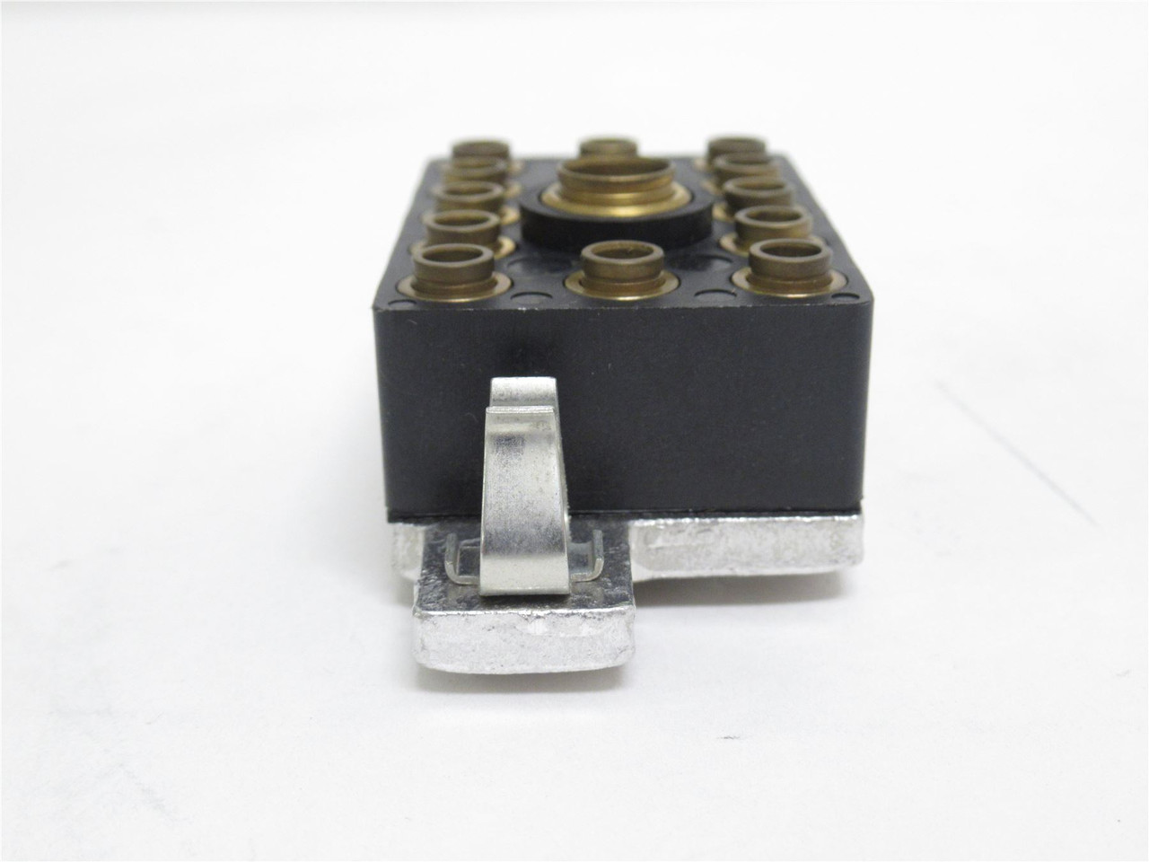 Crouzet 81536801; Supply Manifold; 13 Output