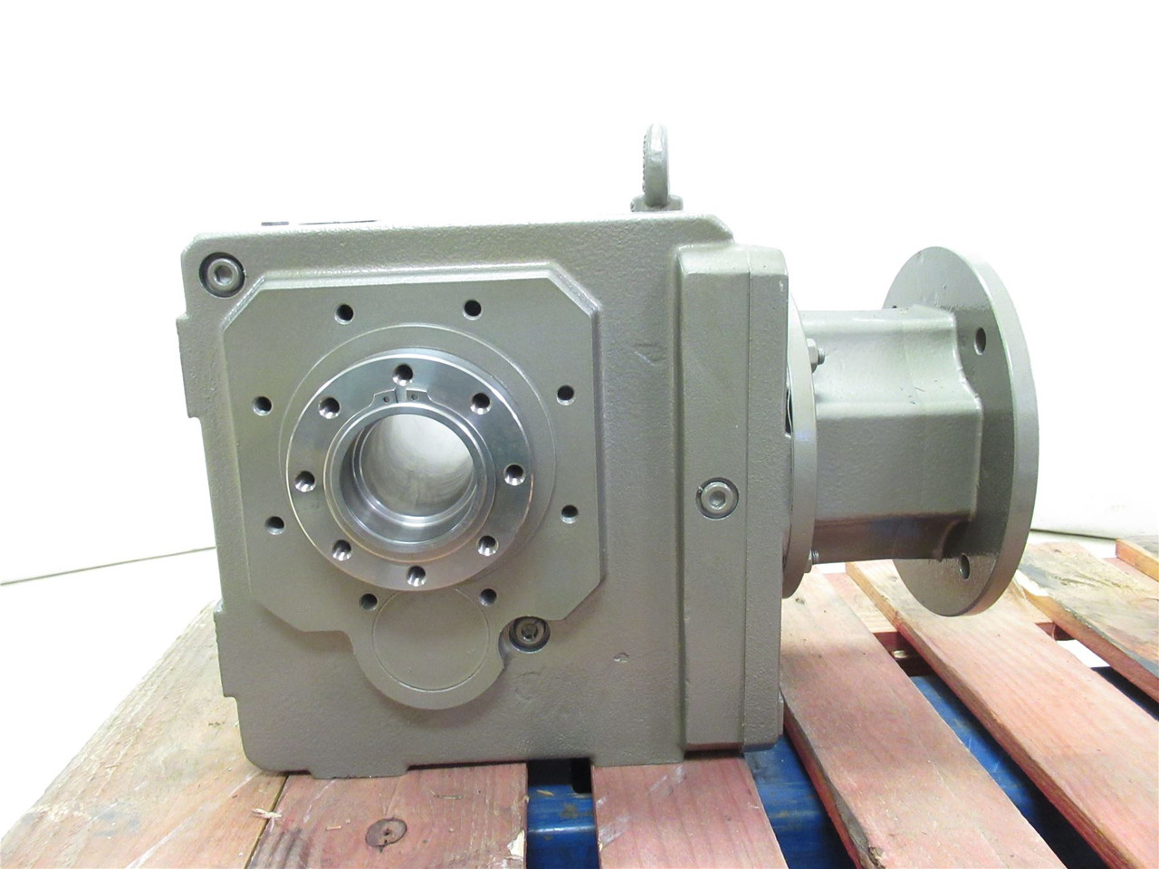 Stober K613WG0580MR200/180F; Gearbox 58:1 Ratio 30RPM out