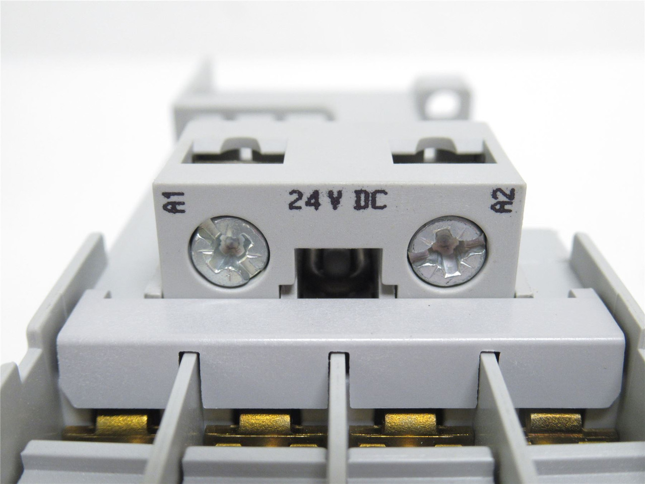 Allen-Bradley 100-C09ZJ01; Contactor; 25A; 600VAC; 24VDC Coil