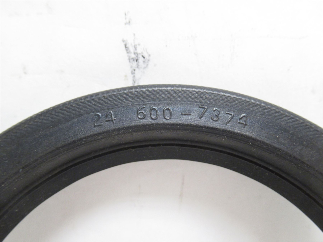 Garlock Klozure 26 X 7374; M: 26 Oil Seal 3-1/4"ID x 4-1/4"OD