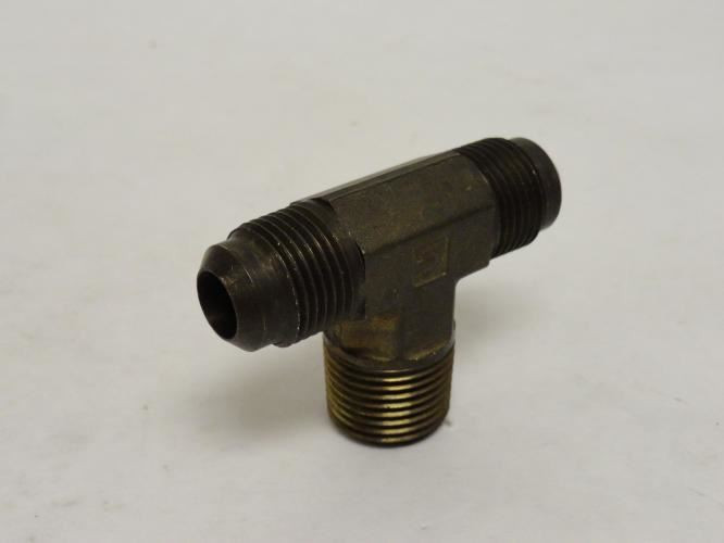 Parker 145F-8-8; Brass Male Branch Tee 1/2 SAE J512; 1/2NPT
