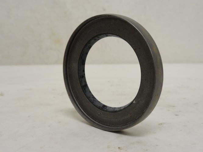 National 204038; Oil Seal; 1-3/4"ID x 2.721" OD x .359" Wide