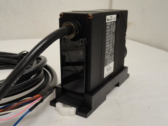 Idec SA1K-FAN7; Full Color Mark Sensor; 12VDC In; 28VDC Out