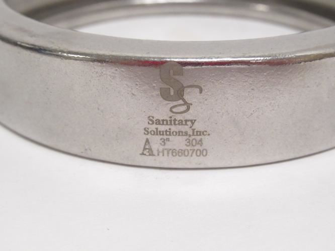 Sanitary Solutions SS13MHP-3-304; Bolted Clamp; SS-304; 3"