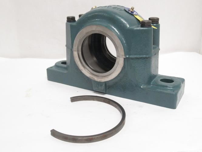 Dodge HS2SFXT517; Pillow Block Housing 042116; 3" / 2-15/16" ID