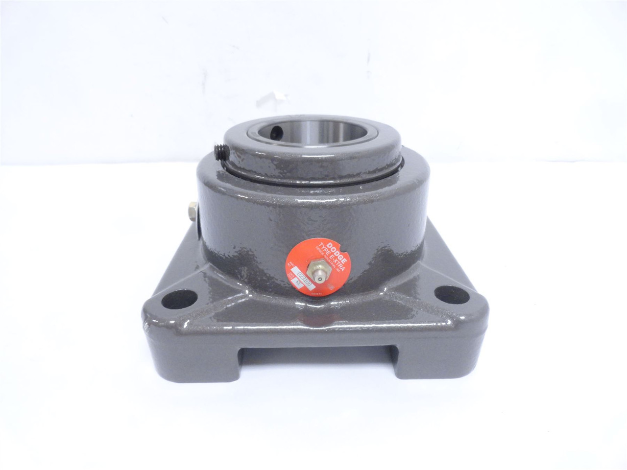 Dodge F4B-E-207R; Flange Roller Bearing 023106; 2-7/16"ID