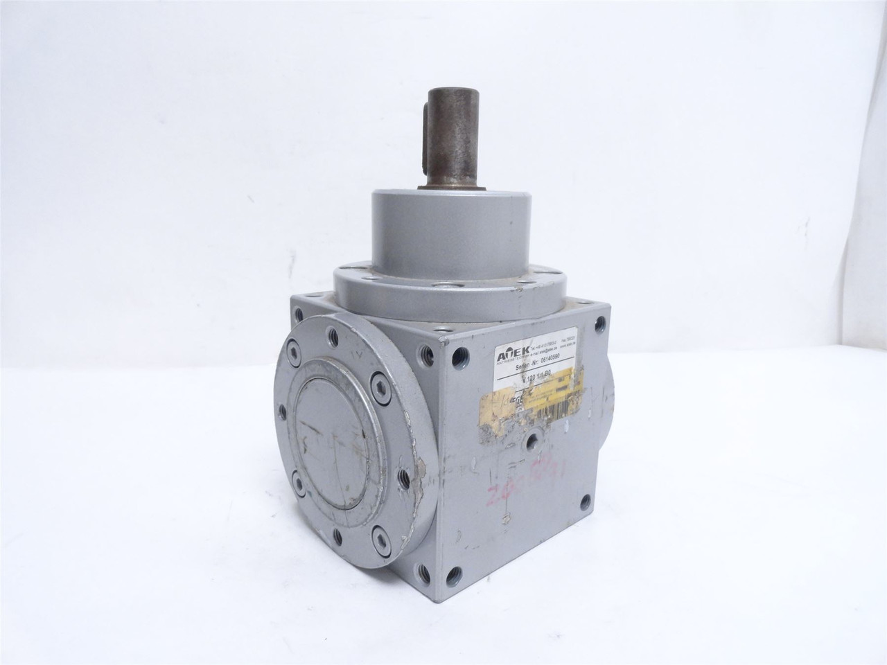 Bege V 120 1:1 BO; Gearbox RA; 1:1 Ratio; Shaft: 25mmOD x 45mm Long