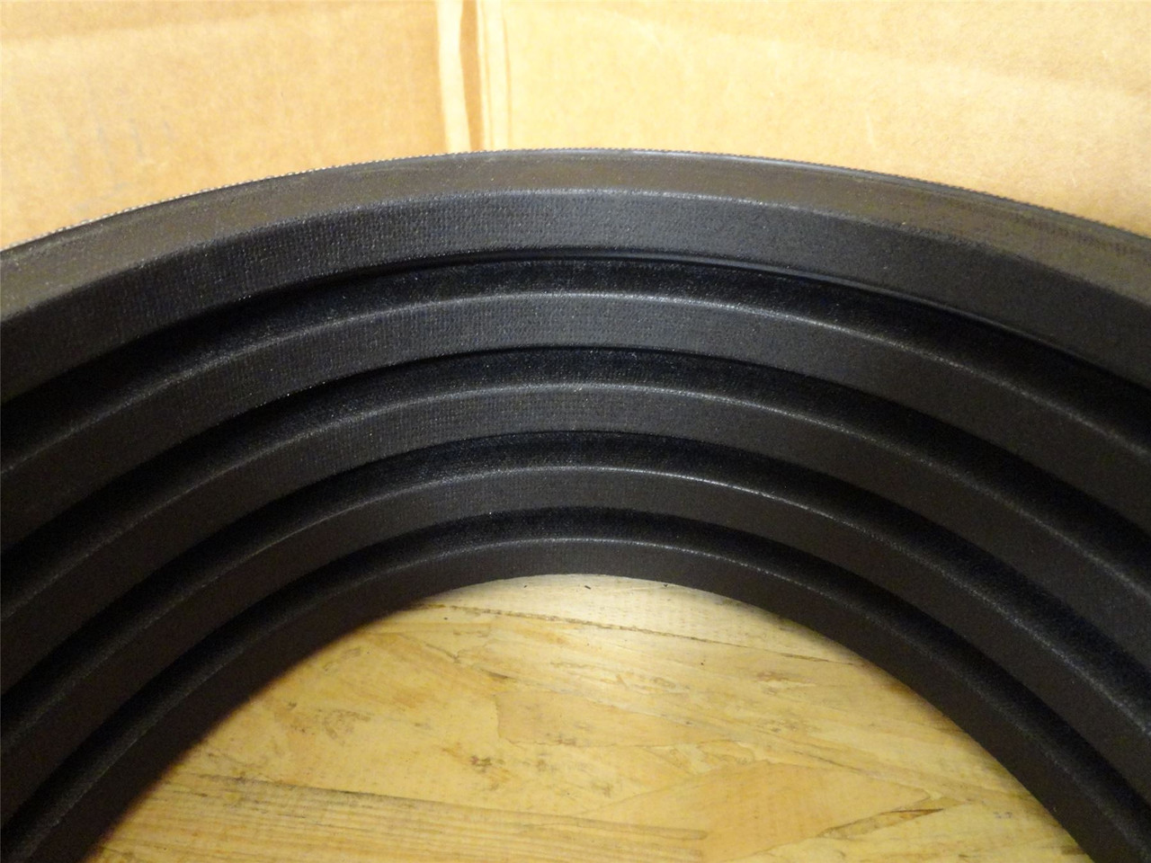 Continental 5/B120; V-Belt; 5-Rib; 123" Long; 3-23/32" Width