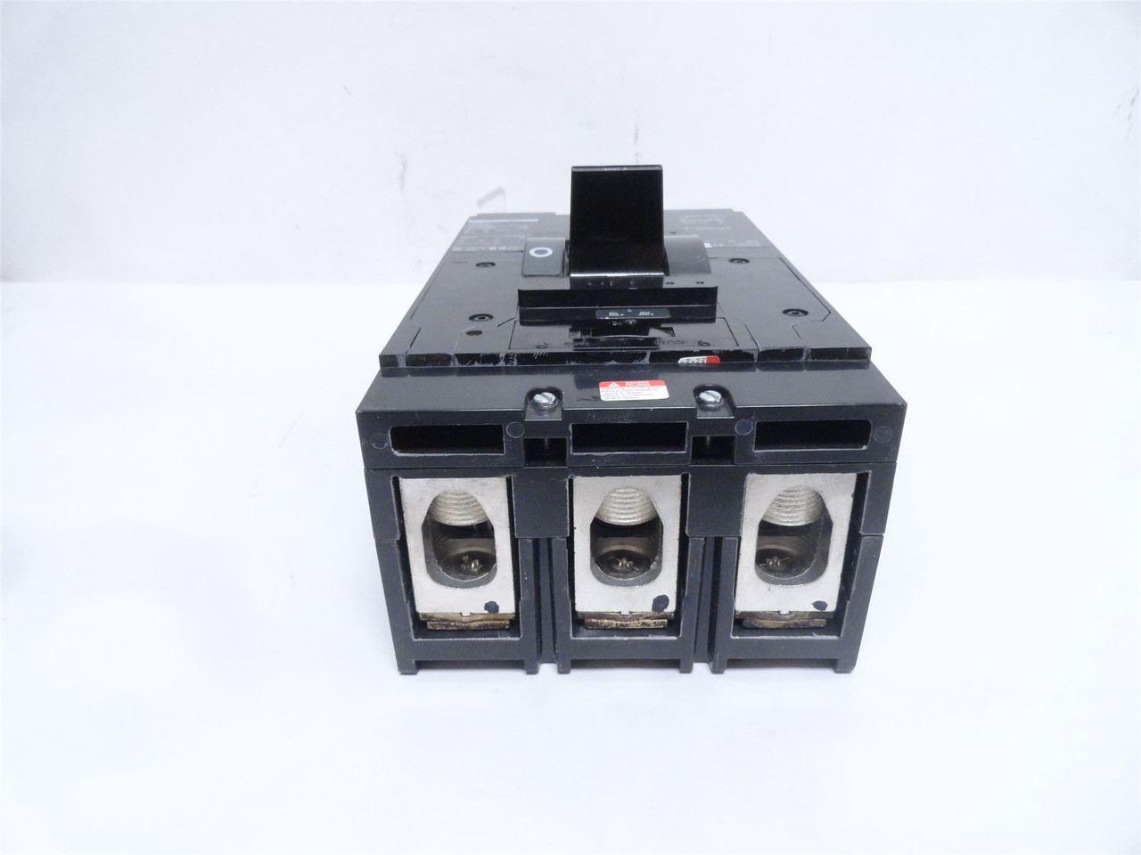 Square D LAL36300; Circuit Breaker; 300 Amps; 3-Pole; 600VAC