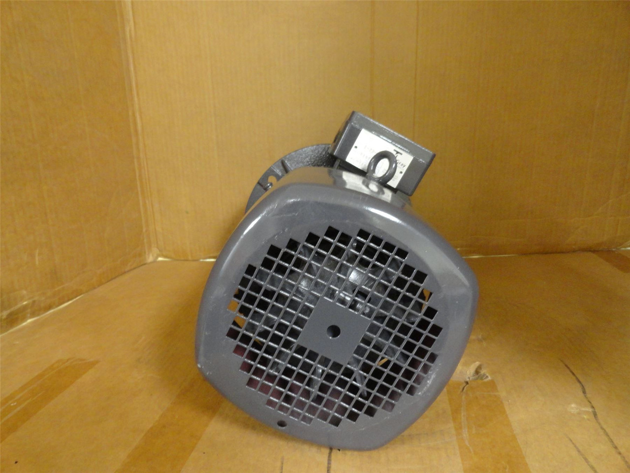 VEM B21R-112-M-6-H; AC Brake Motor 3.2kW 1140RPM 440VAC