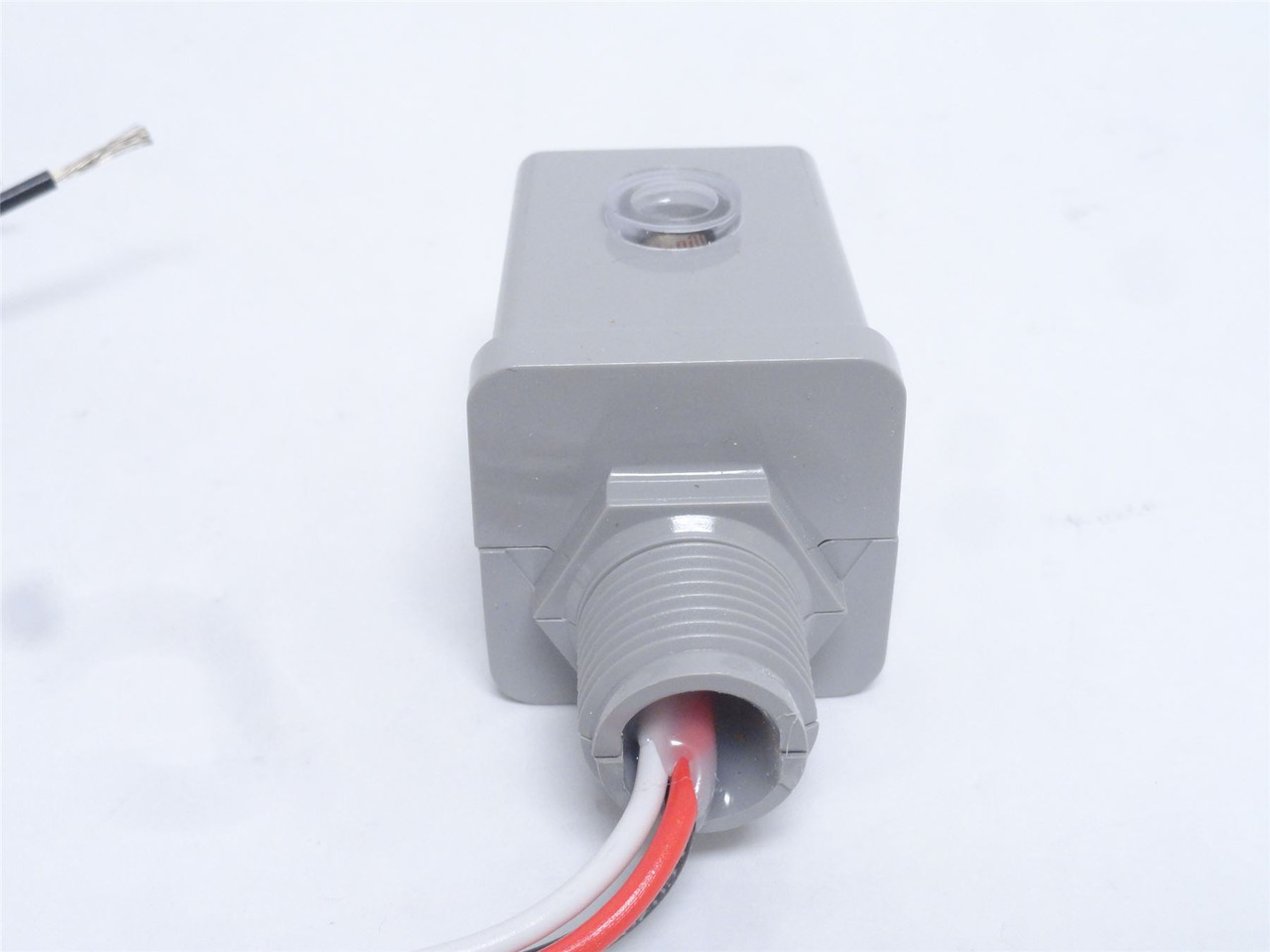 Intermatic K4121C; Thread Stem Photocell; 1/2NPT; 120VAC