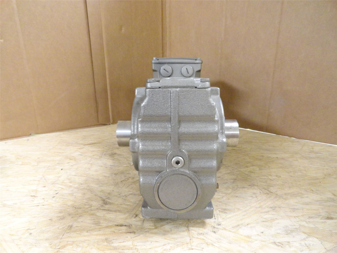 SEW ST47DRN80MK4/DH; Gear Motor 16.47:1 Ratio; 3/4HP; 230/460V