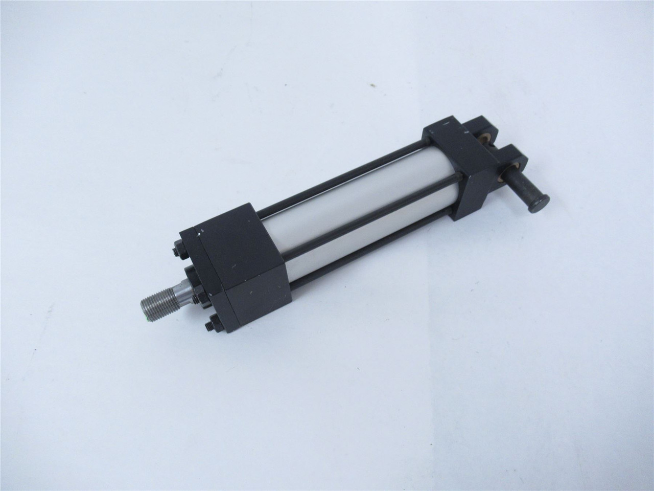 TRD Bimba 23565; Pneumatic Cylider 1.5" Bore 4" Stroke 250PSI