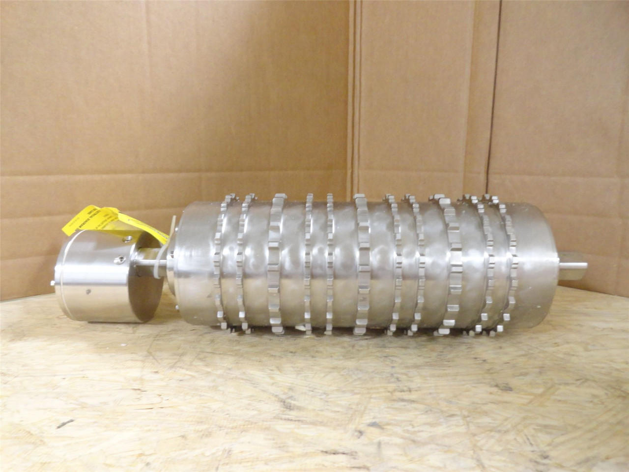 VanderGraaf TM127A25410NB-B; Drum Motor; 1HP; 13" Belt Width