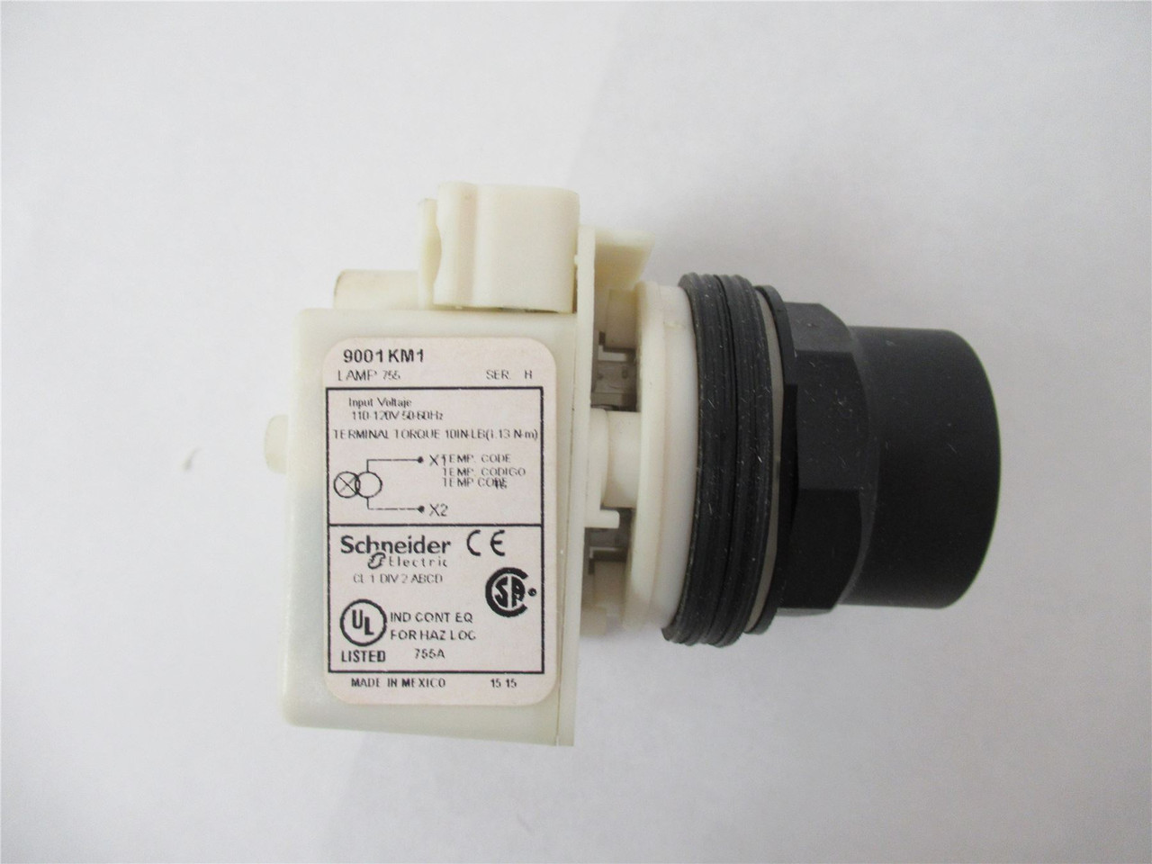 Schneider 9001SK1L1; Illuminated Momentary Operator; No Lens