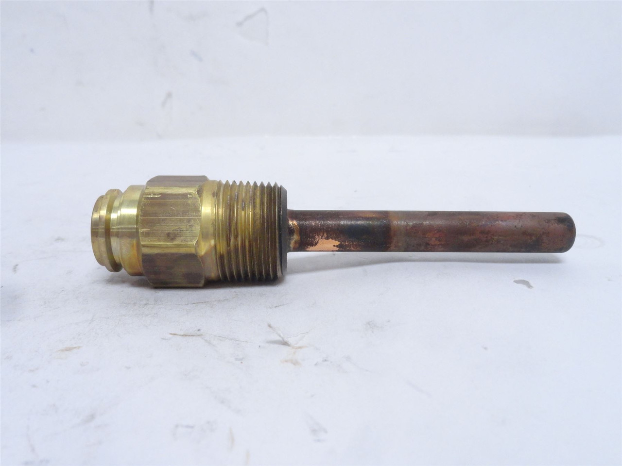 Honeywell 121371B; Copper Immersion Well; 3/4NPT; 7/16"OD