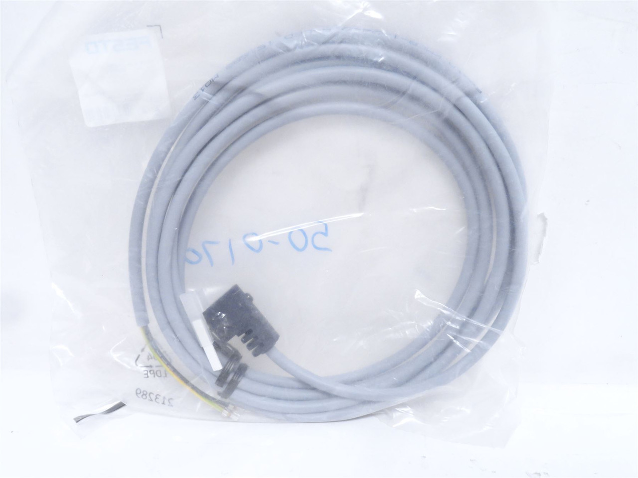 Festo KMEB-1-24-2.5-LED; Plug Socket W/Cable 151688 24V; 2.5M