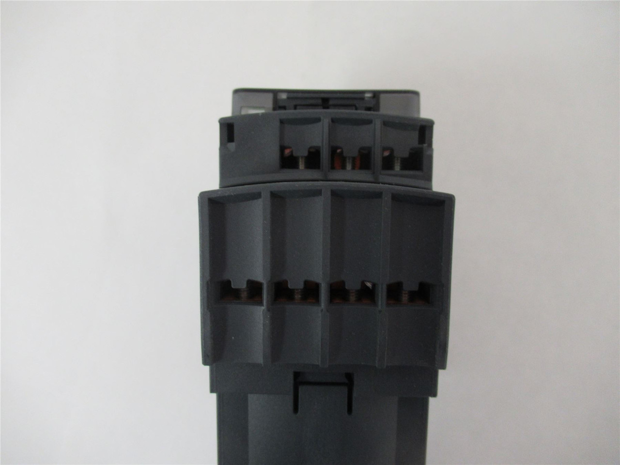 Square D LC1DT25BD; Contactor 25A  4-Pole 4-NO Coil:  24VDC