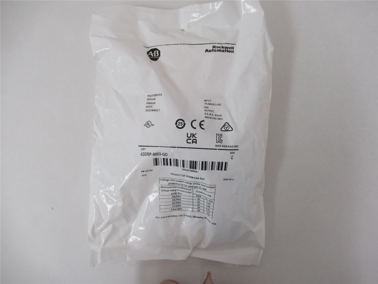 Allen-Bradley 42GRP-9003-QD; Photoelectric Sensor