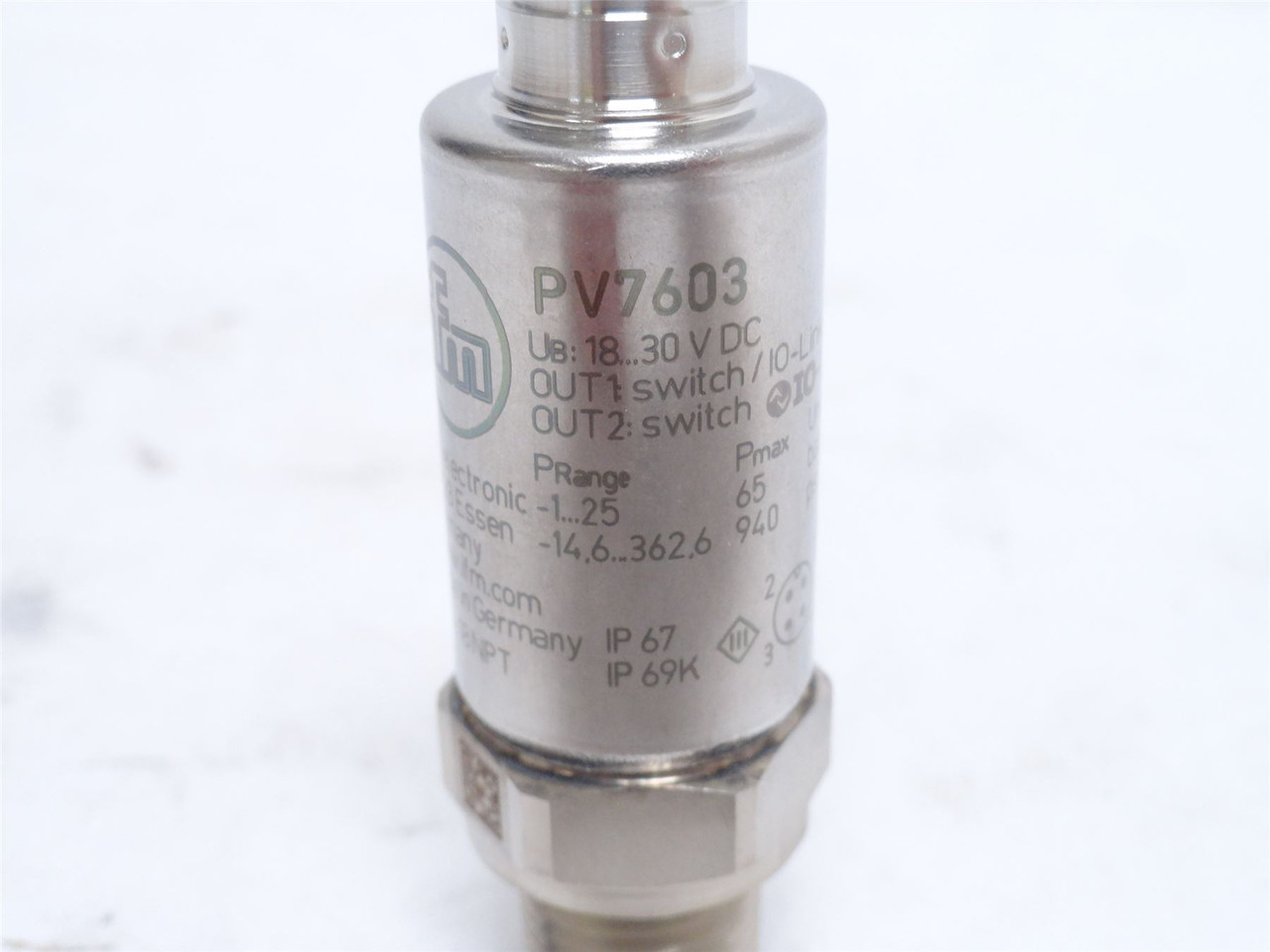 ifm PV7063; Pressure switch W/IO-Link; 0 to 362.6PSI; 1/4NPT