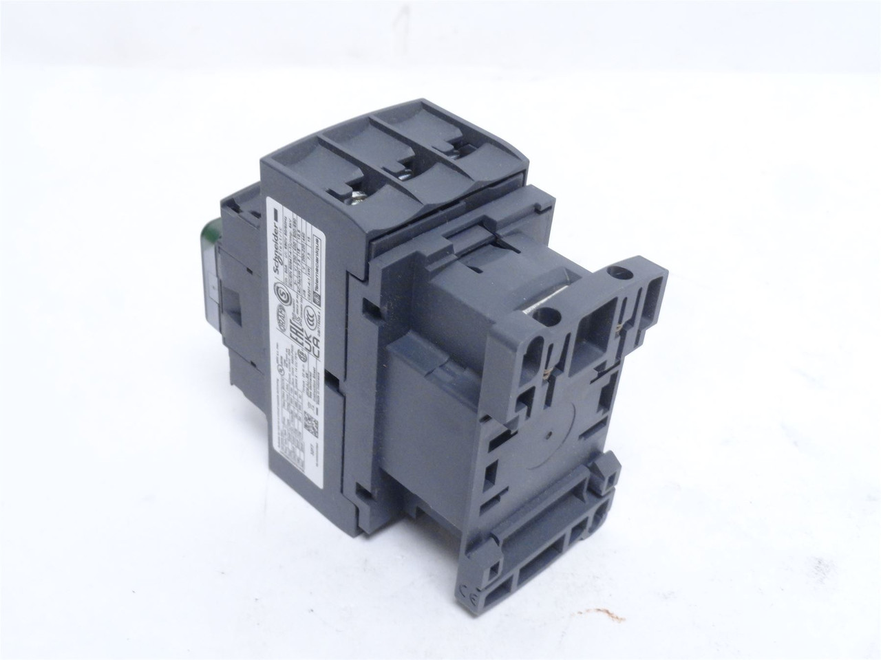 Schneider LC1D32F7; Contactor 32A 3P 400VAC Coil: 110VAC