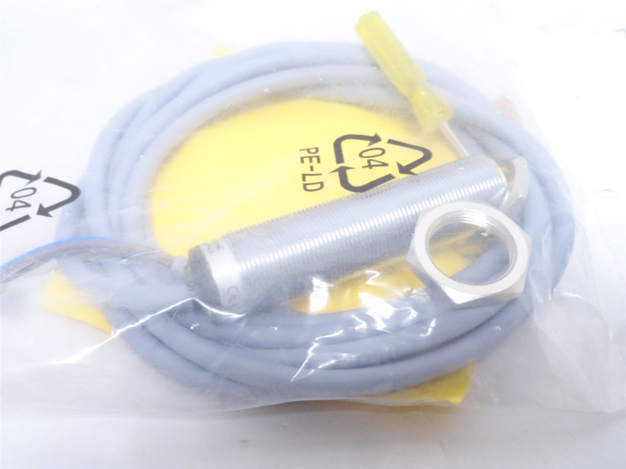 Turck BC5-M18-AP4X; Proximity Sensor 2504001; 10-65VDC; 200mA