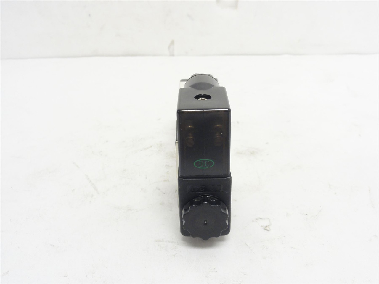 Bimba M4V310-10-24VDC; Solenoid Valve 20-115PSI 24VDC; 3/8NPT