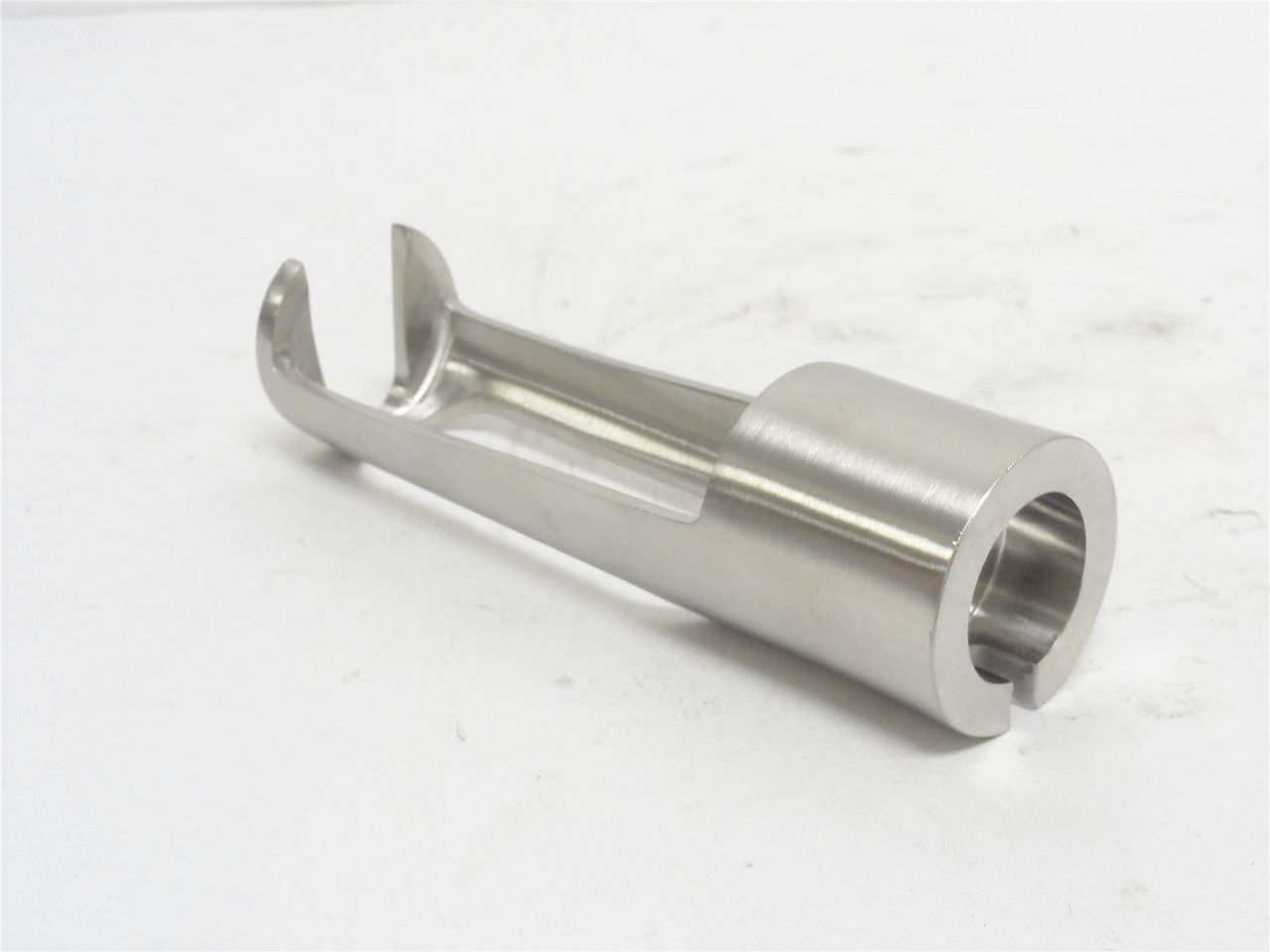 Meyn 03970000F0017; Leg Holder; SS; Size: 36mm