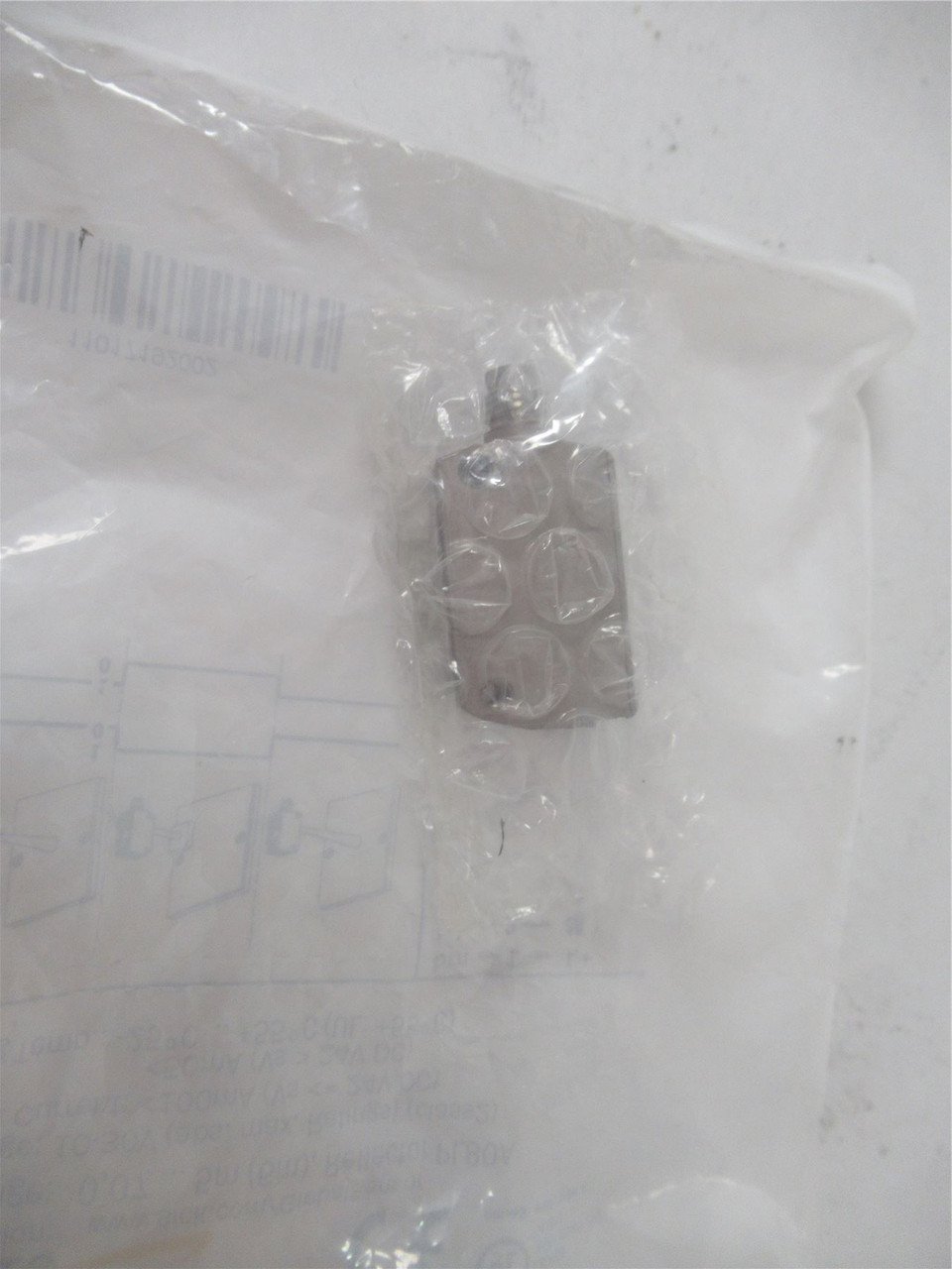 SICK GL6G-F4411V; Photoelectric Sensor 6m 10 to 30VDC 4 Pin