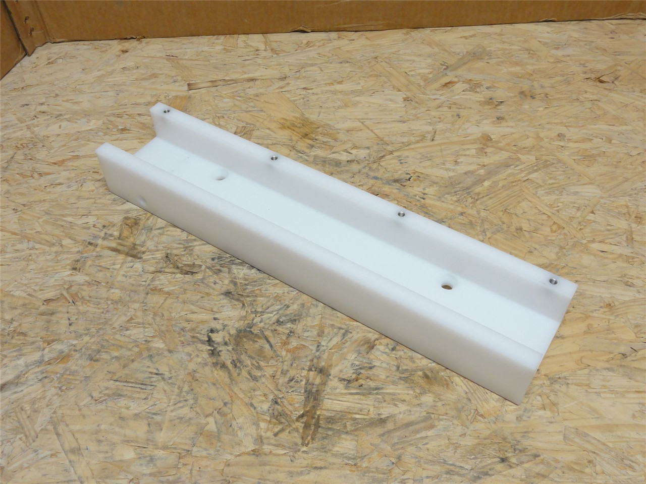 Cryovac ZFUR58573; Slide Guide 17-3/8" Long x 3-1/2" Wide