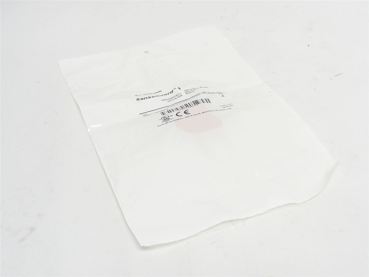 Allen-Bradley 440N-Z30PT; SensaGuard; Standard Actuator; 30mm