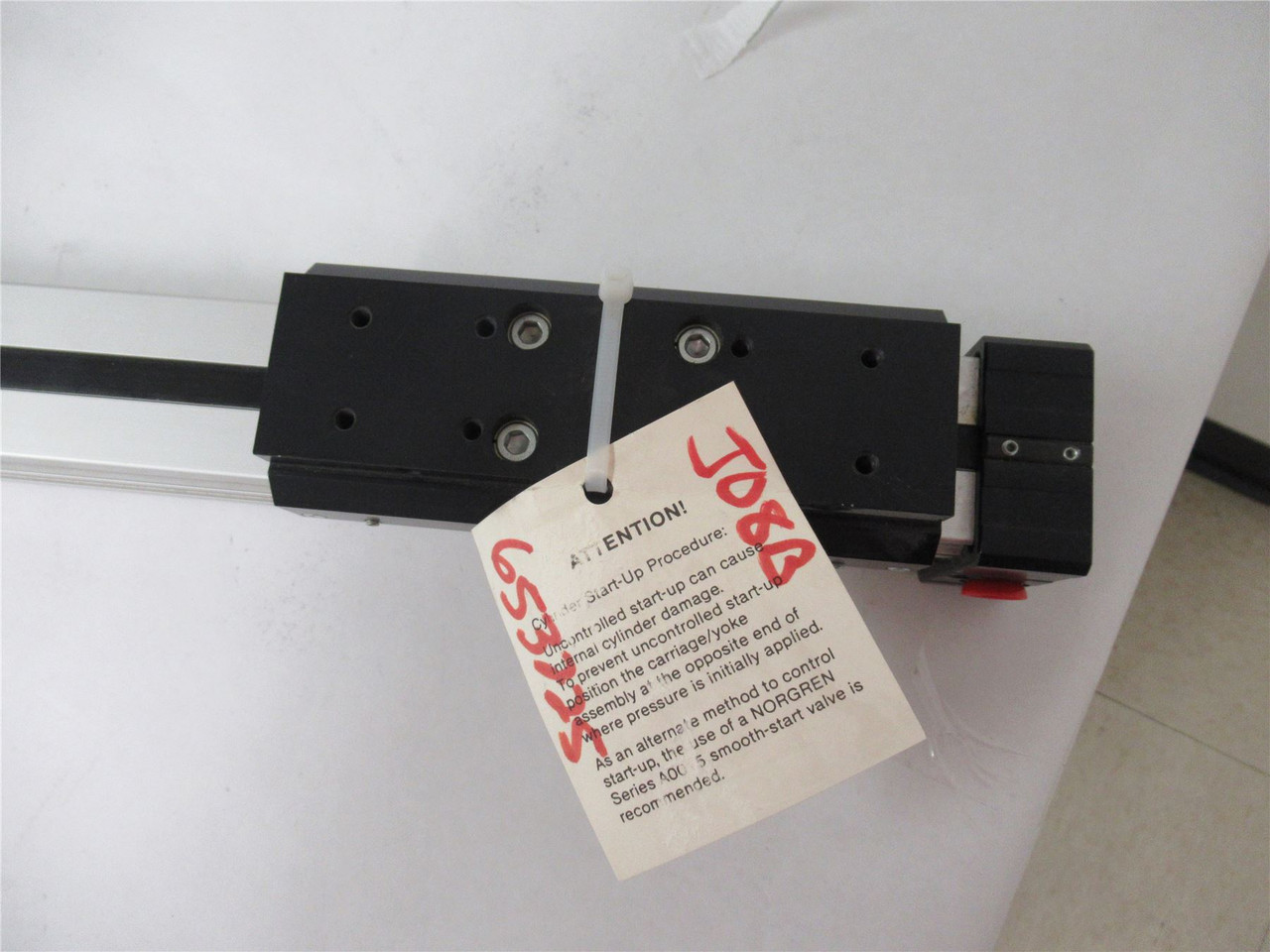 Norgren C/46132B/M/17; Pneumatic Cylider 17"Stroke 32mmID