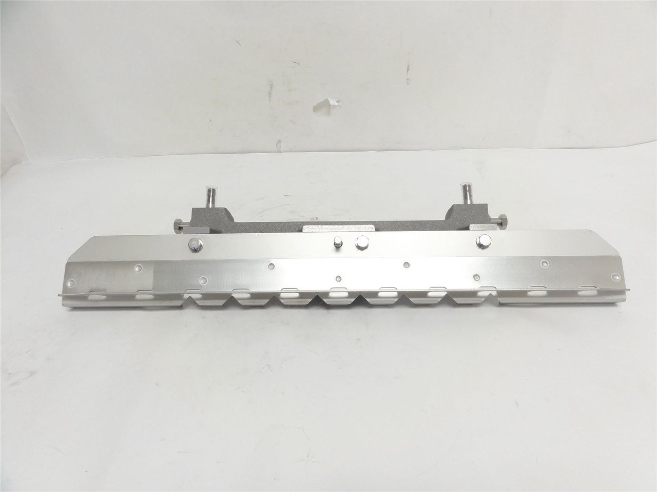 Cryovac FUR58620; Bar Seal Assembly Mount