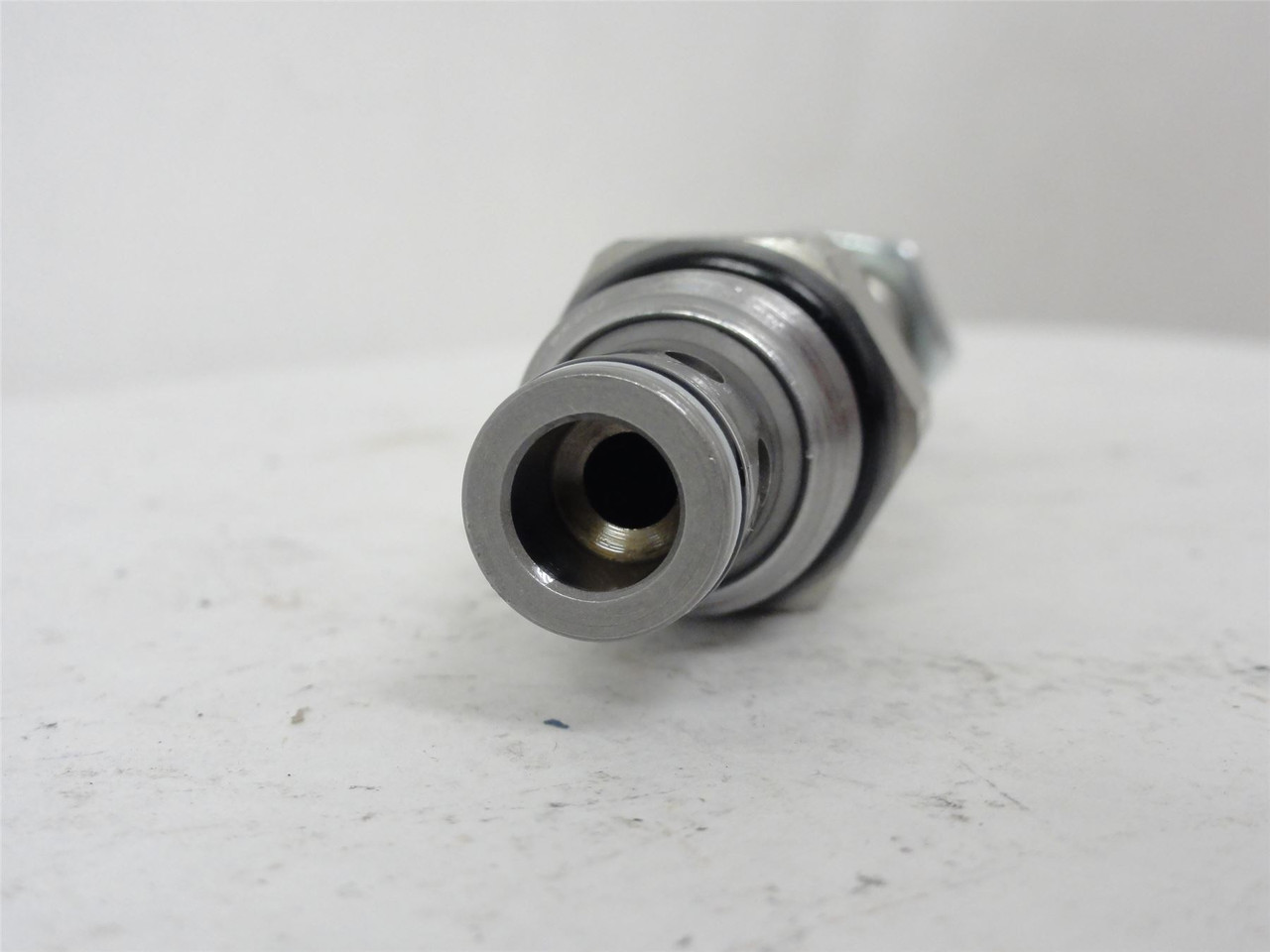 Parker DSL082CN; Solenoid Valve; Spool Type; 2 Way; 15 LPM