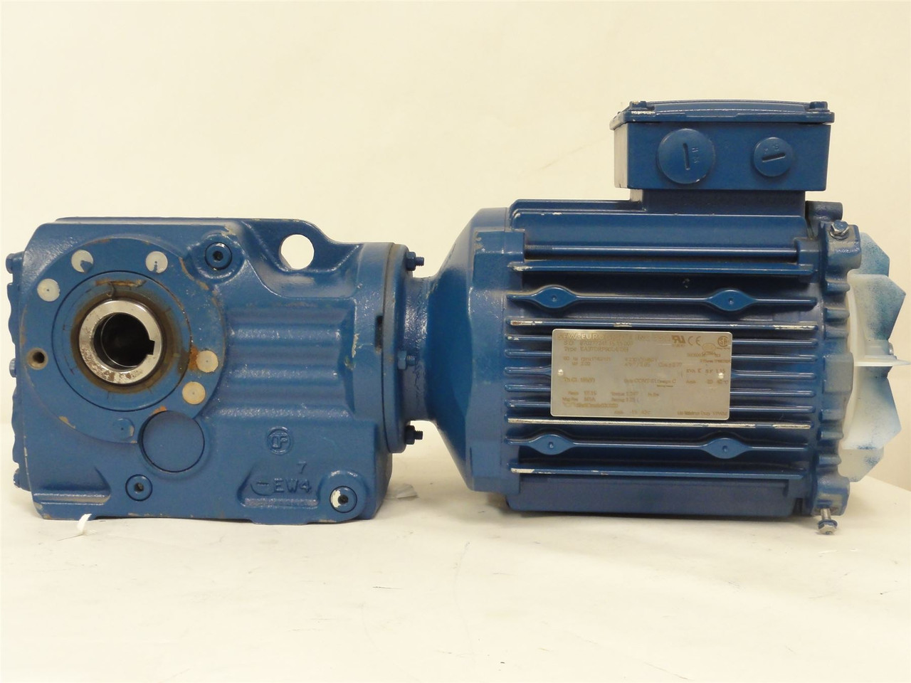 SEW KA37DRP90L4/DH; Gearmotor; MISSING FAN SHROUD 2HP 230-460V