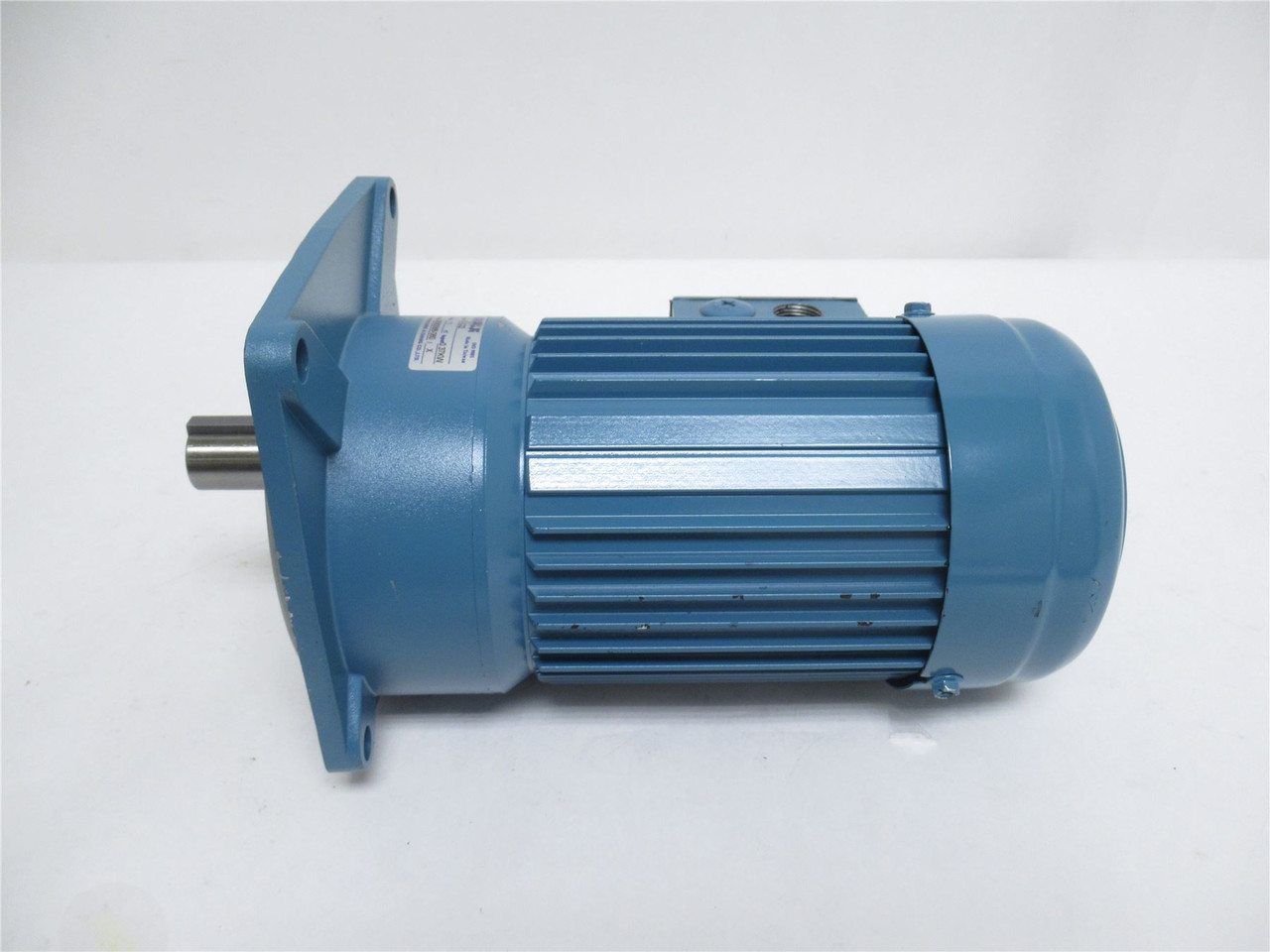 Gongji SHSL03222Z261; Gearmotor 0.37kW 220V 11:1 Ratio