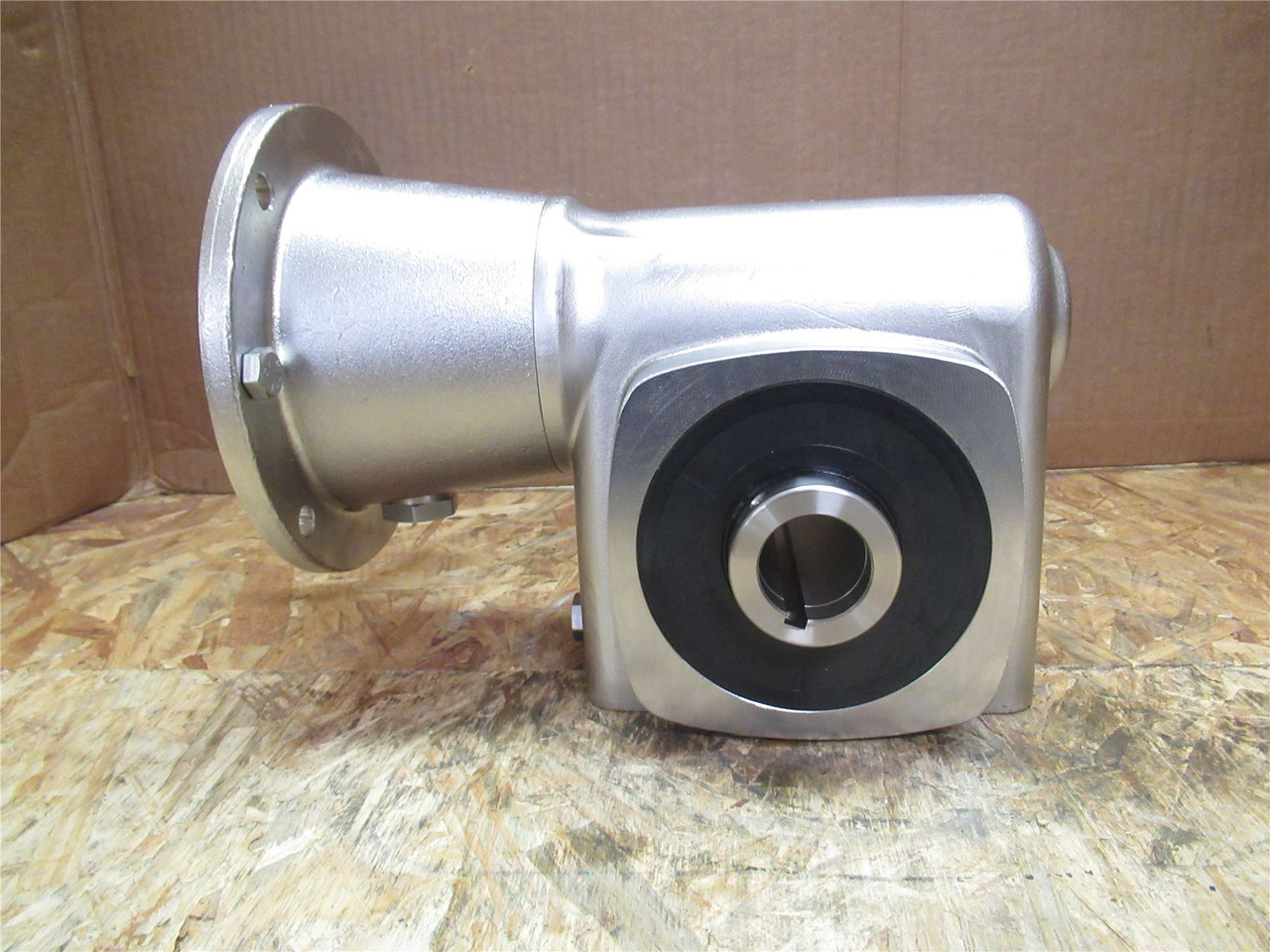 Boston Gear SSHF7240-40KCT-B5-HS1-P20; Gearbox SS; 40:1 Ratio