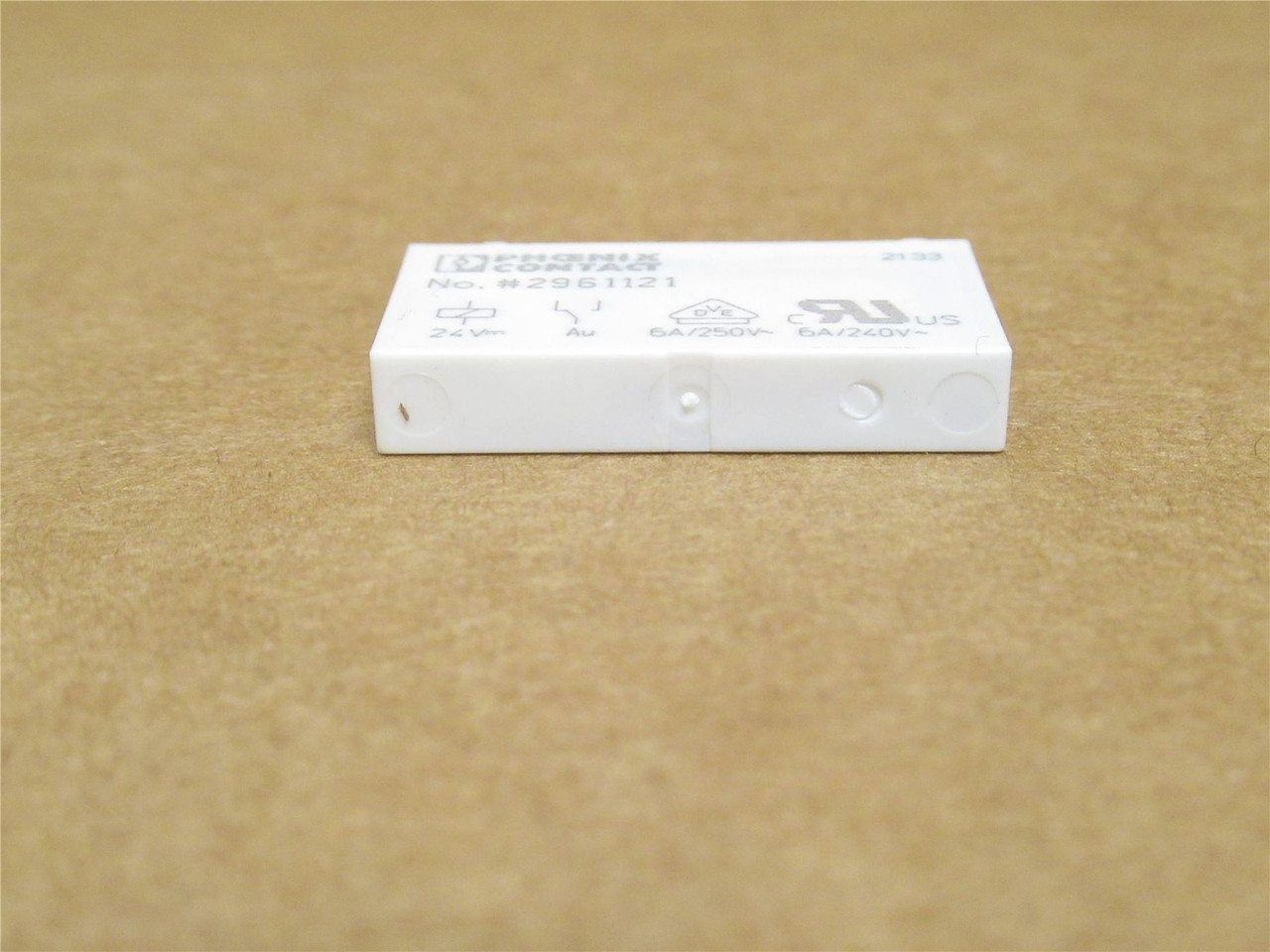 Phoenix 2961121; Relay; 6A; 250/240VAC/DC; 5-Pin