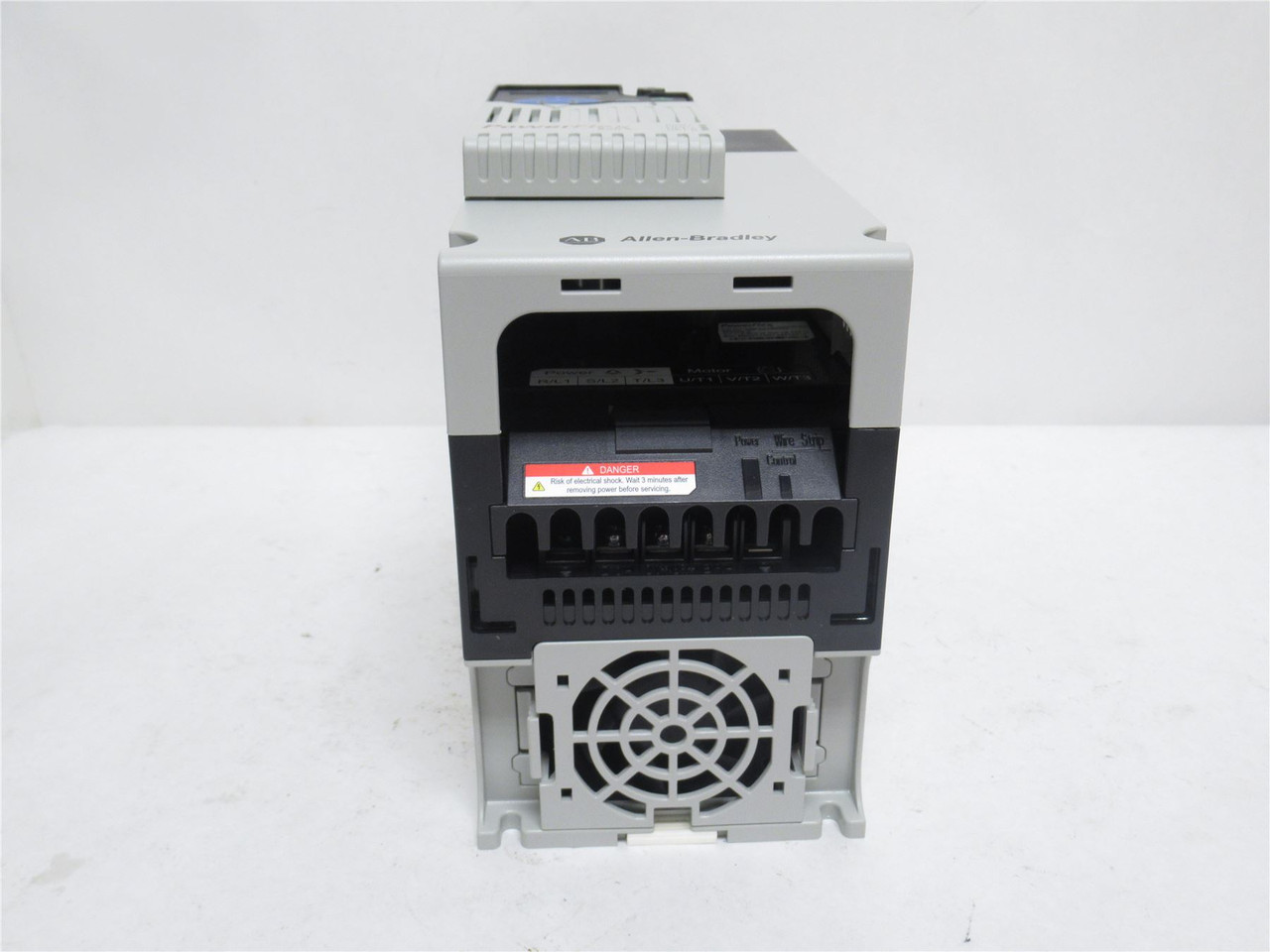 Allen-Bradley 25B-D017N104; AC Drive; 10HP / 7.5 kW; 380/480V