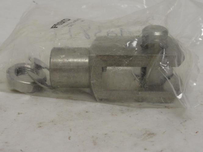Festo CRSG-M16x1.5; Stainless Steel Pneumatic Rod Clevis; 13571