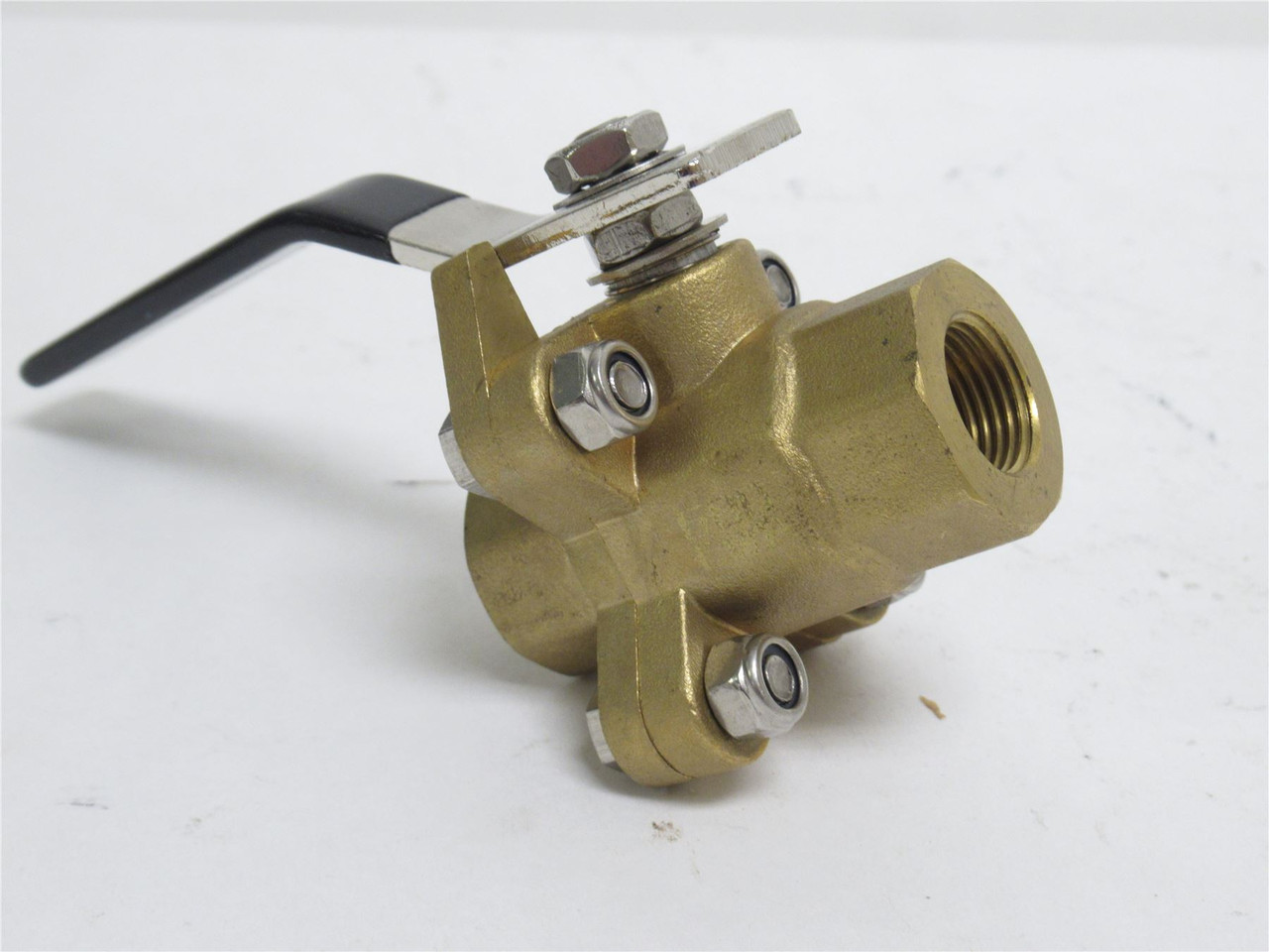 Industry-Std 1WMK3; Ball Valve; 3/8" Brass Body
