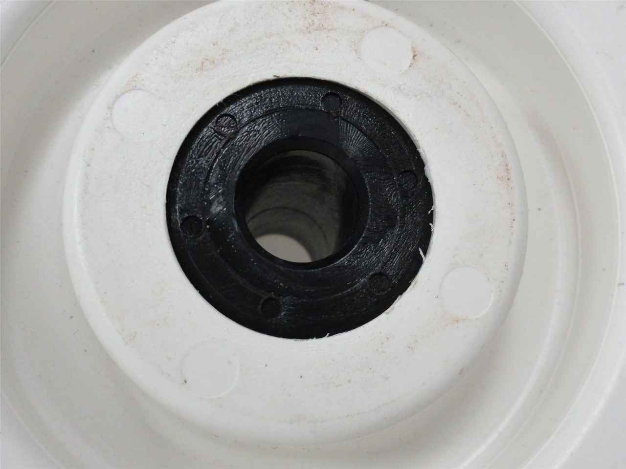 Caster Technology 3POF0502008DXX35WH; Lot-4 Wheels; 5" OD