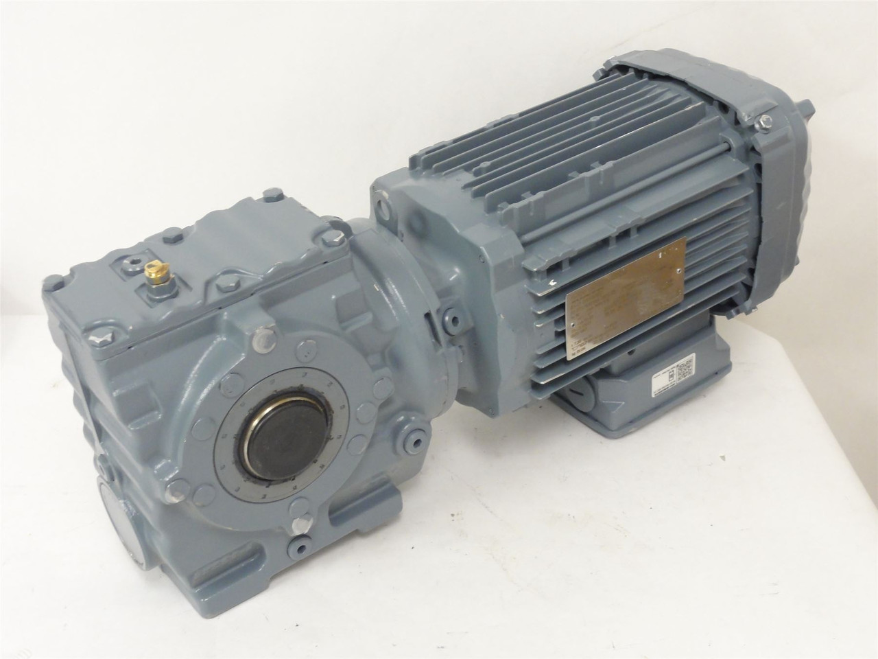 SEW SA47DRN80M2; Gearmotor; 1.50HP; 277-480V; 3485RPM