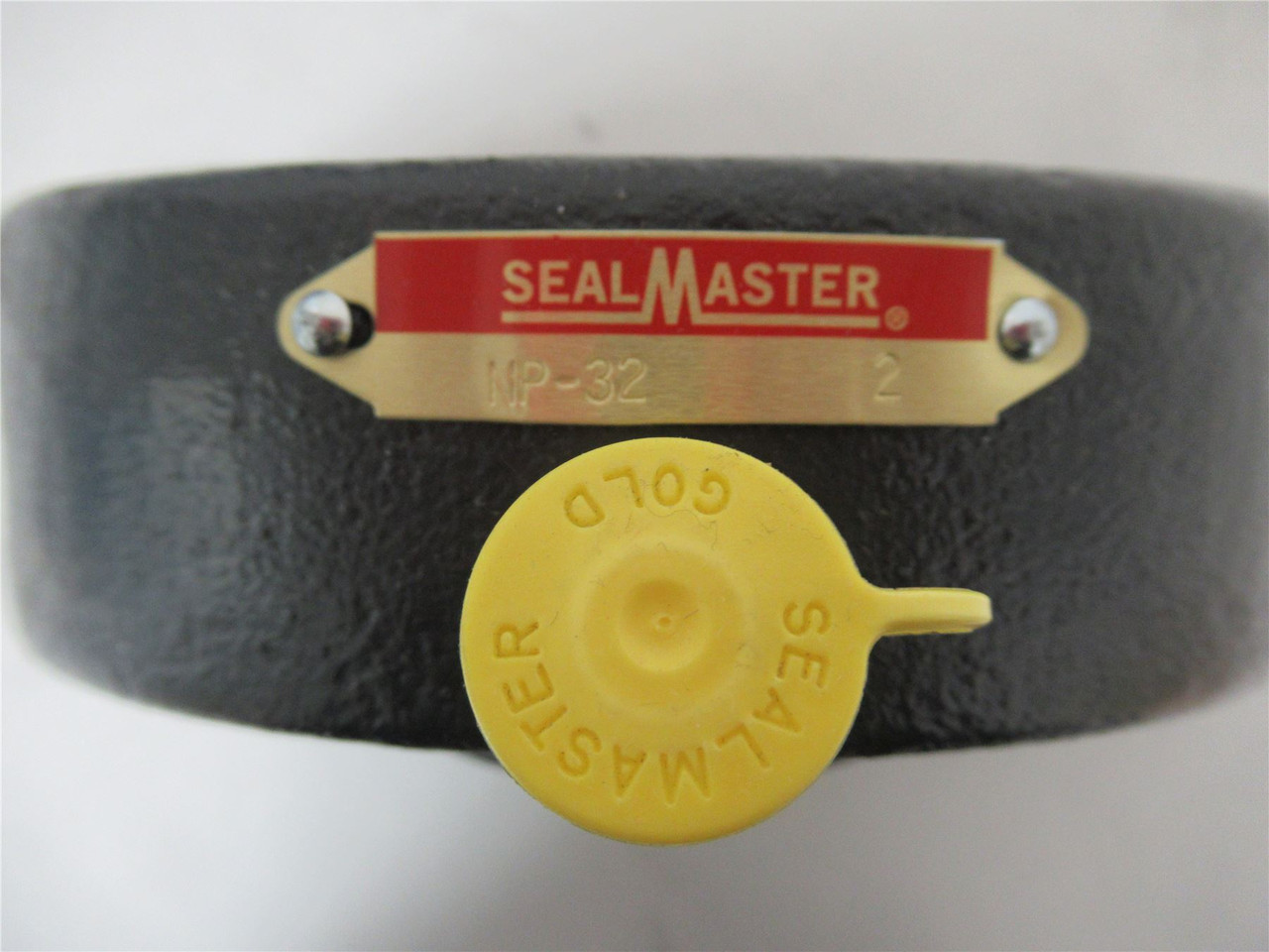 SealMaster NP32; Pillow Block Ball Bearing 2 Bolt Base 2"Bore