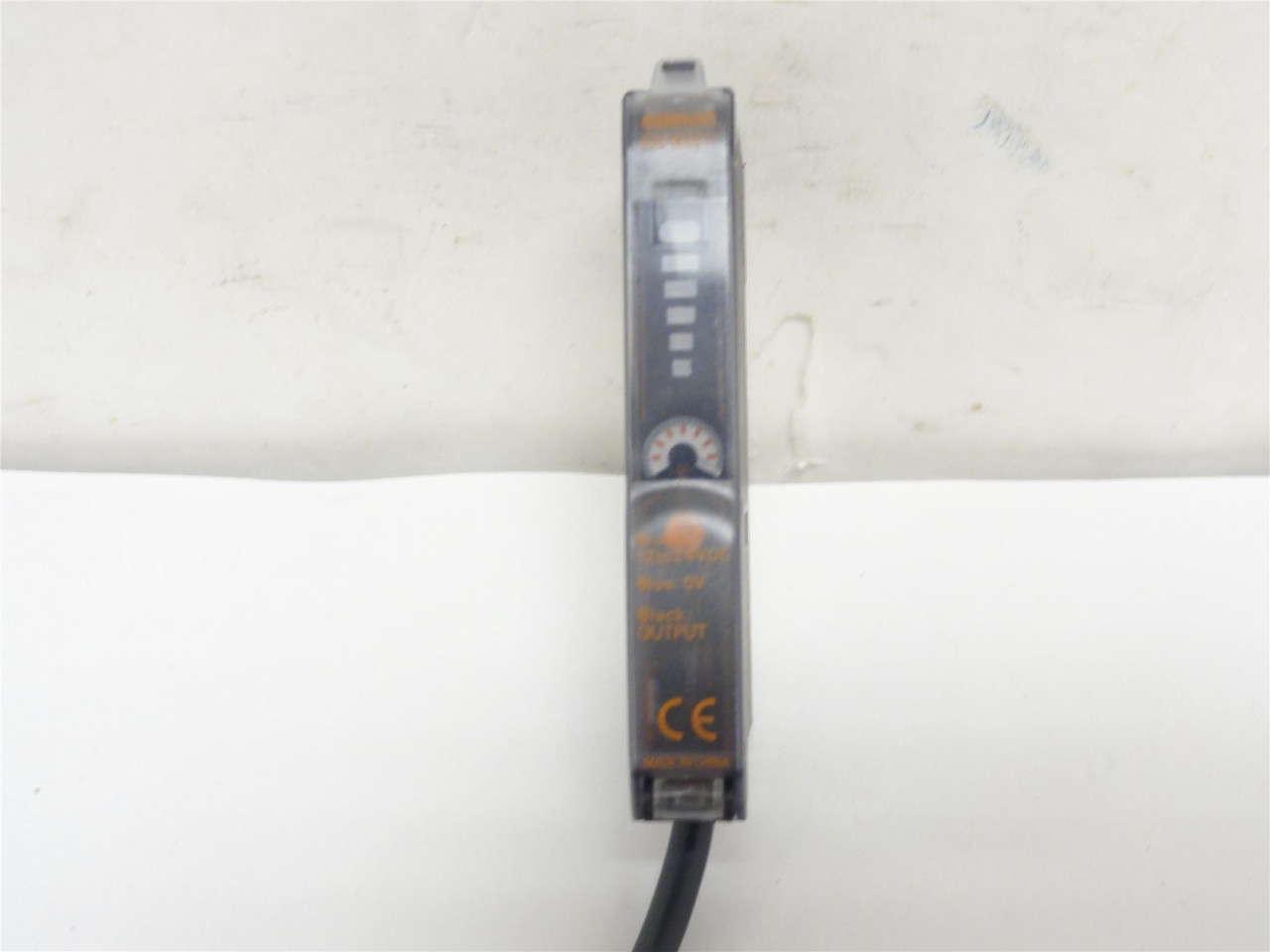 Omron E3X-NAG11; Fiber Amplifier Sensor; 12-24VDC; NPN