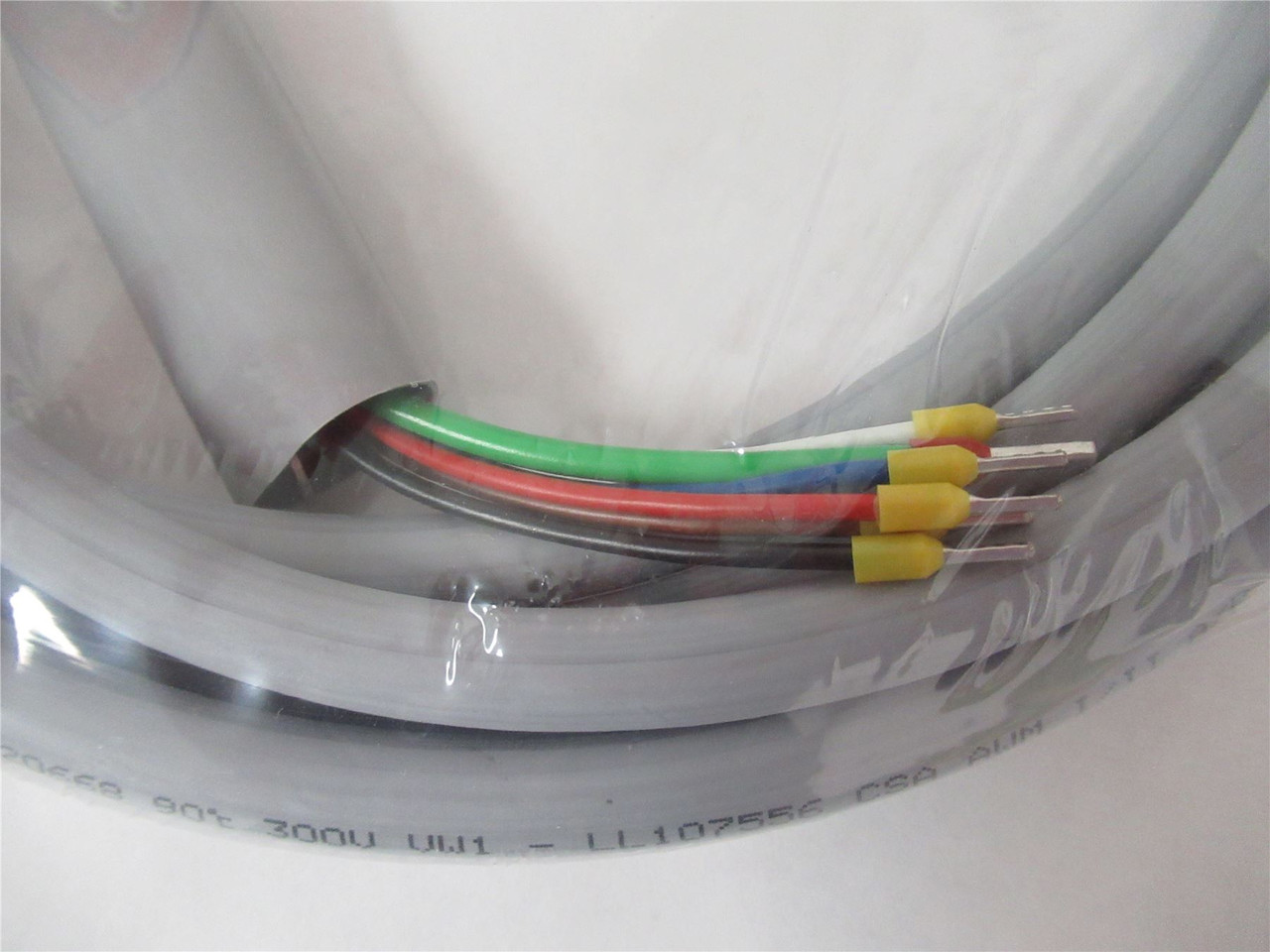 Ceia 20549006; Power Supply Cable 300V 6 Wire 4M