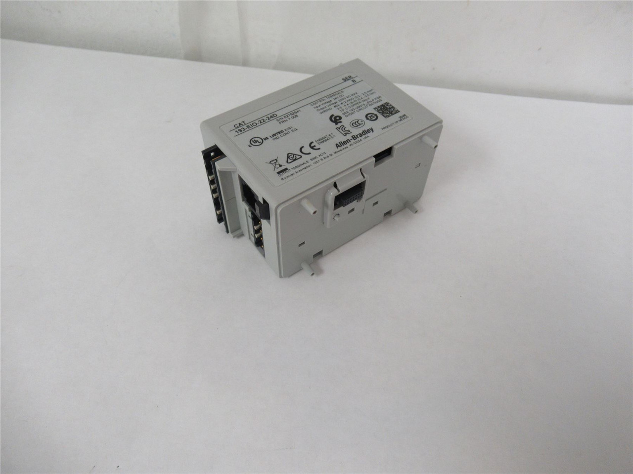 Allen-Bradley 193-EIO-22-24D; Control Module  24 VDC